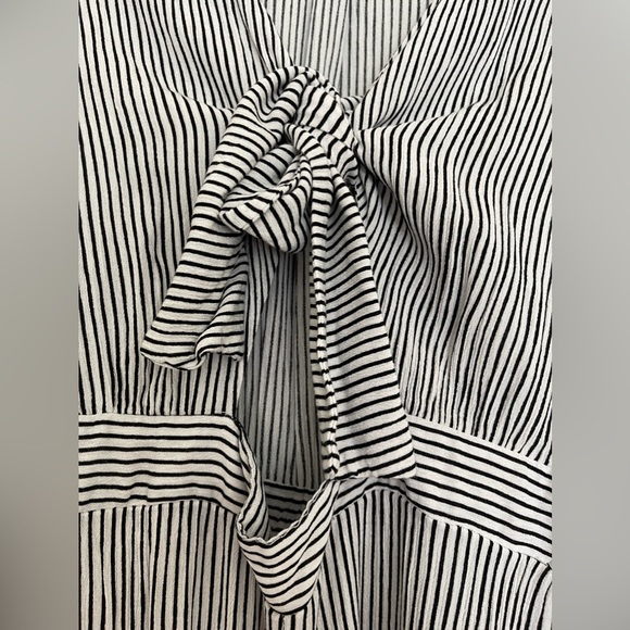 Brand New Forever 21 womens large jumper - Picture 5 of 5